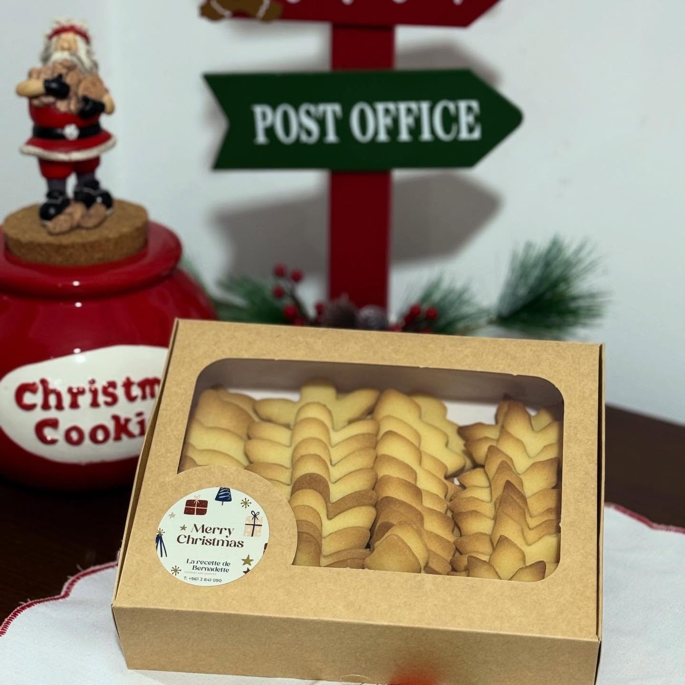 Boxed Christmas star cookies
